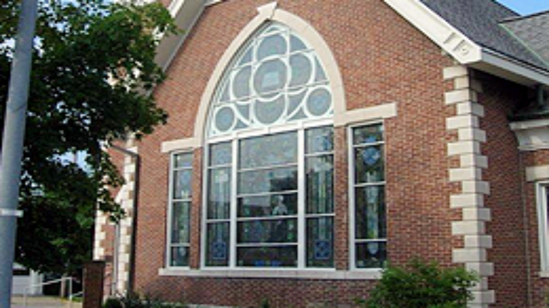 Using Commercial Glass Tinting in Columbus IN To Increase Privacy