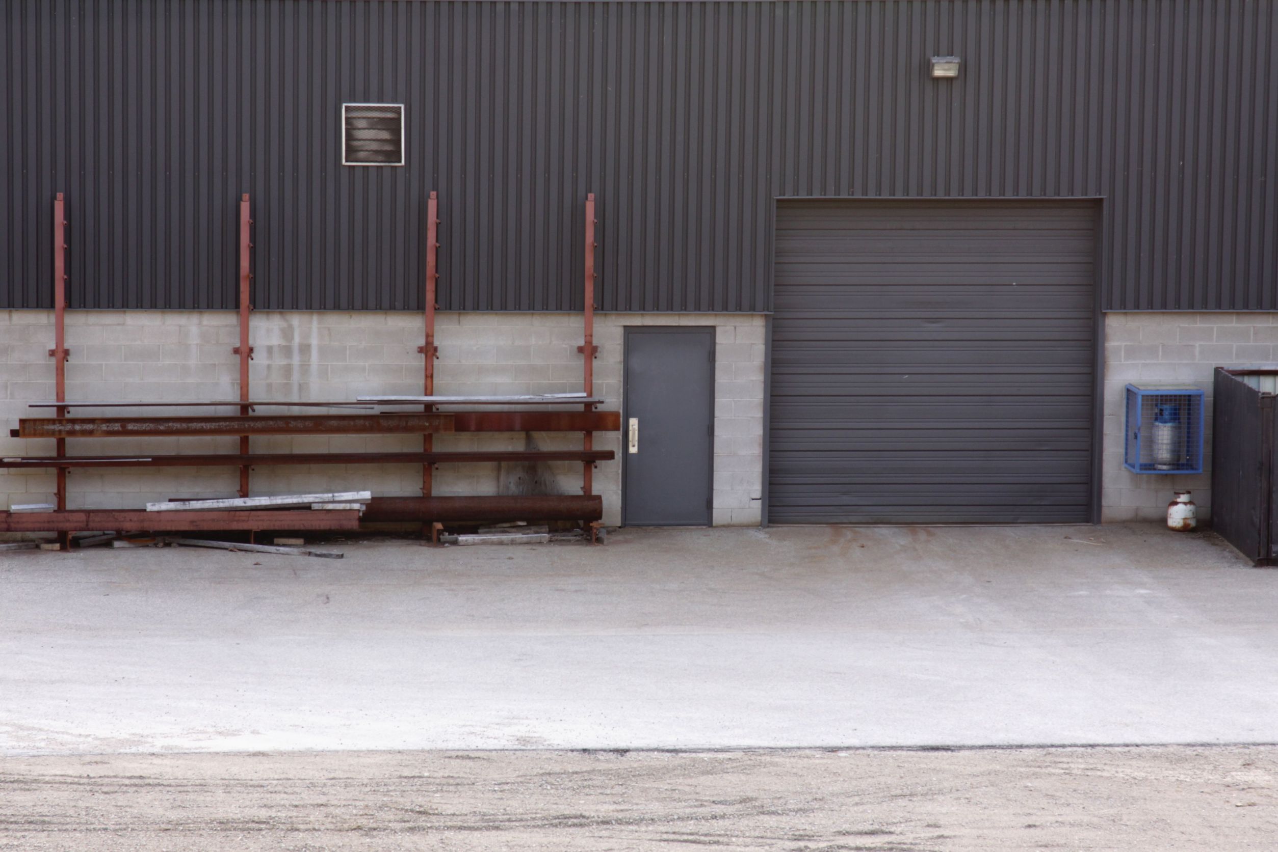 Signs You Need a New Garage Door in Huntington WV