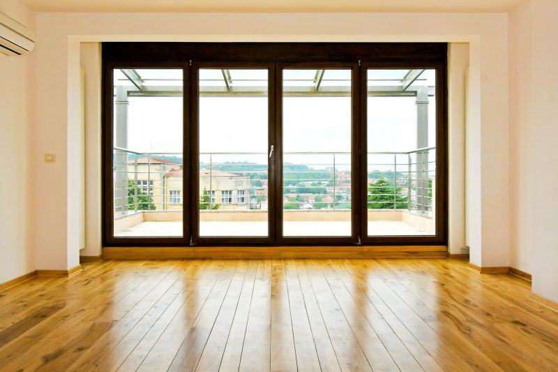 Why Use a Professional Door Contractor in Jacksonville, FL Instead of Doing it Yourself?