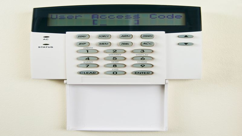 How a locksmith in Freehold, NJ can help in an emergency