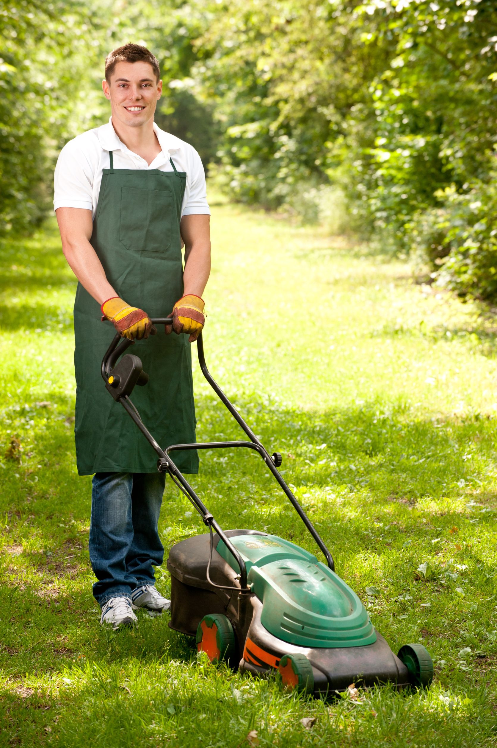 3 Reasons You Should Hire Landscapers for Your Home in Sanford, FL